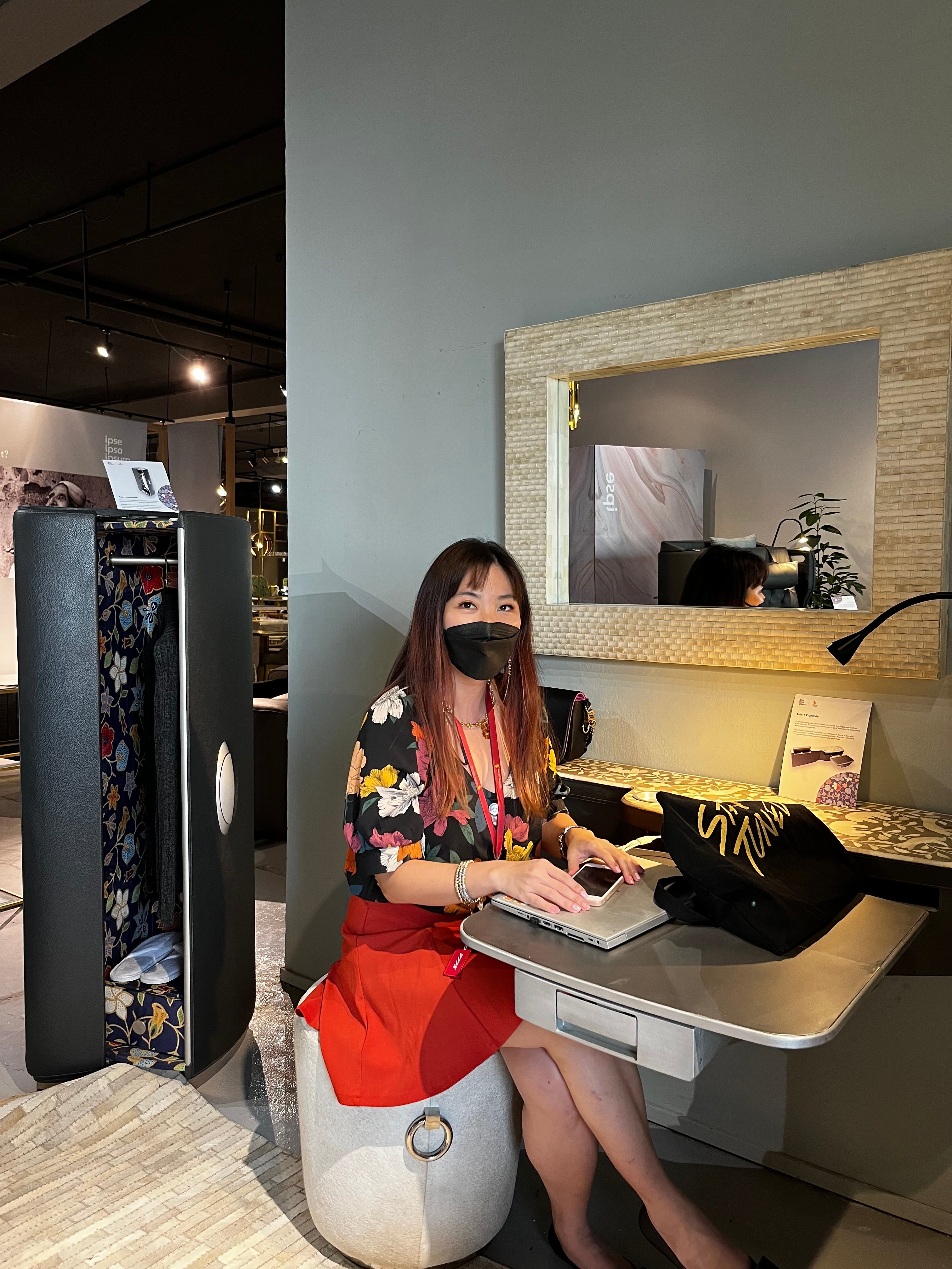 3-in-1 Console - ipse ipsa ipsum