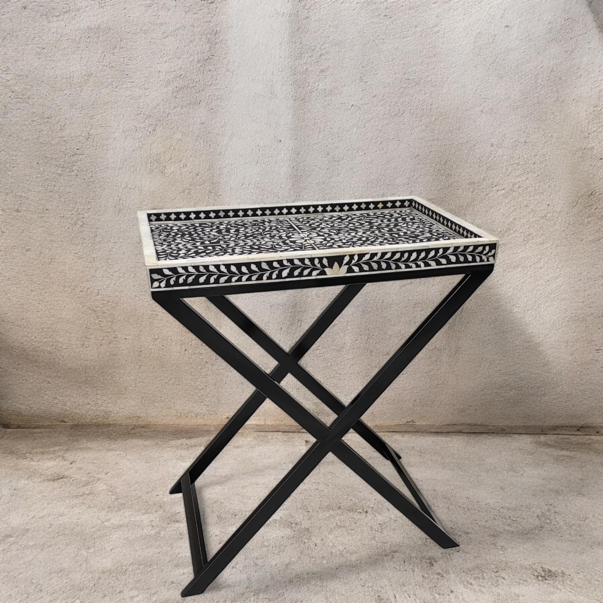 B&W Butler Table - ipse ipsa ipsum