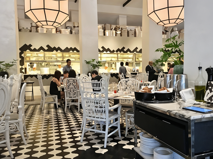 Dempsey Cook House With Paola Navone