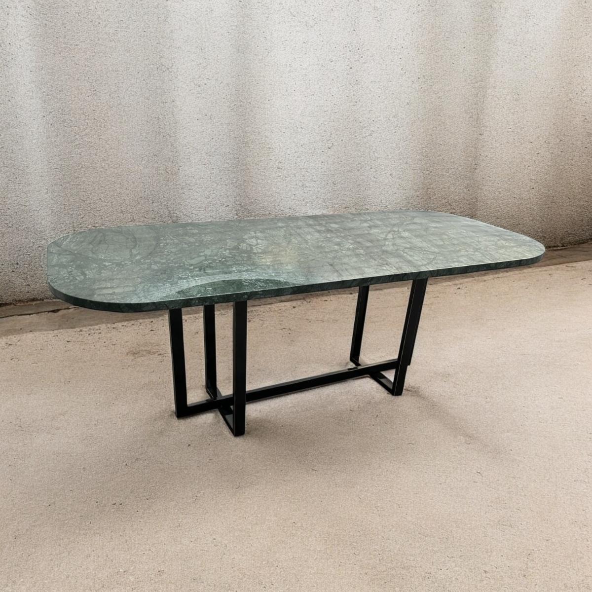 Ellipse Marble Stellar table