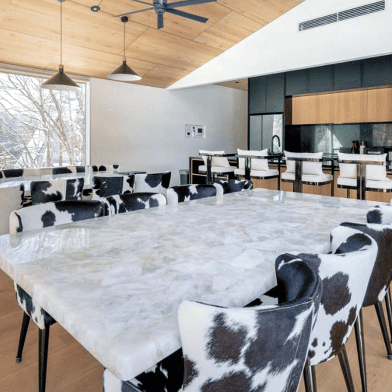 The Moo by The Hakuba Collection