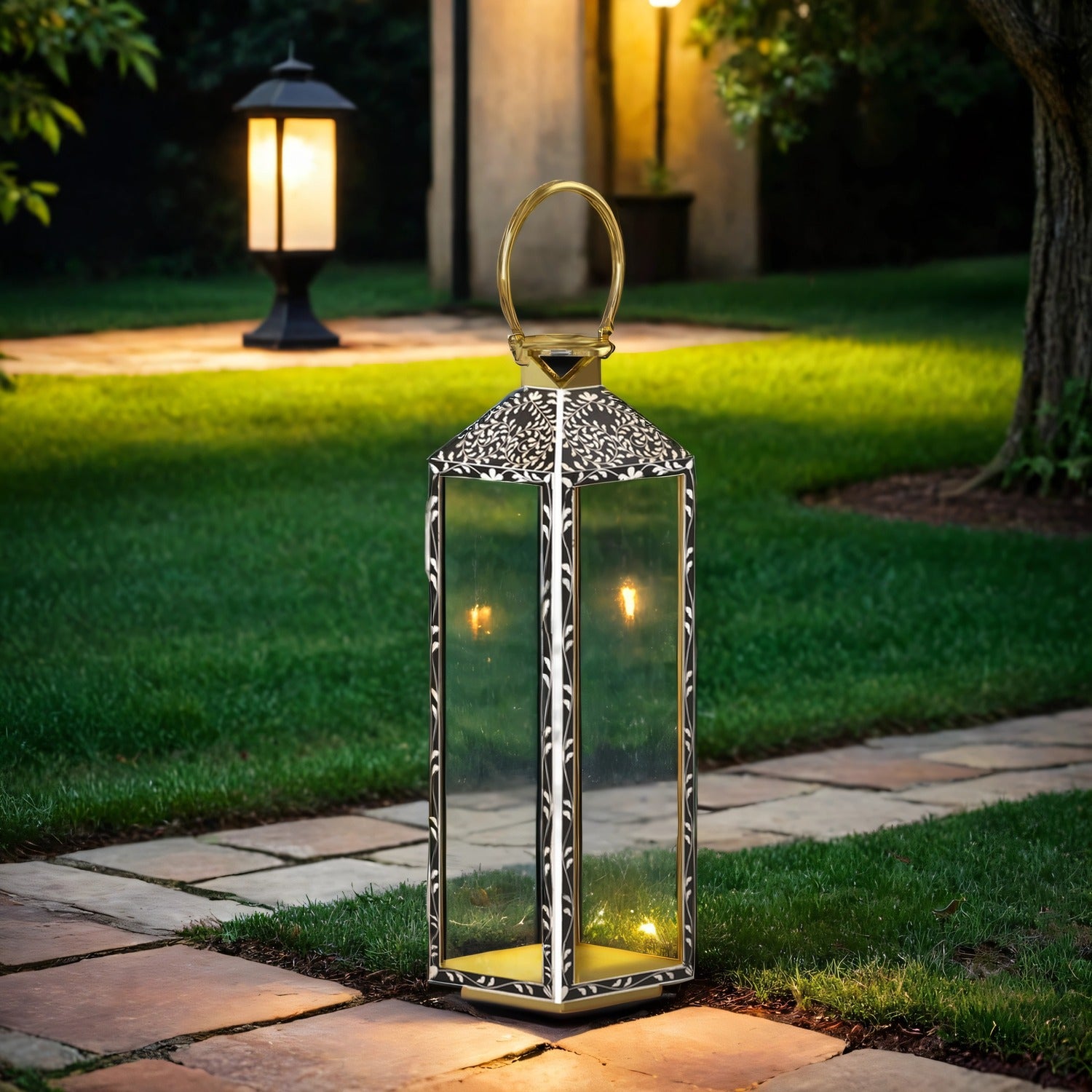 Slim Duxton Glass Indoor Decorative Lantern - ipse ipsa ipsum