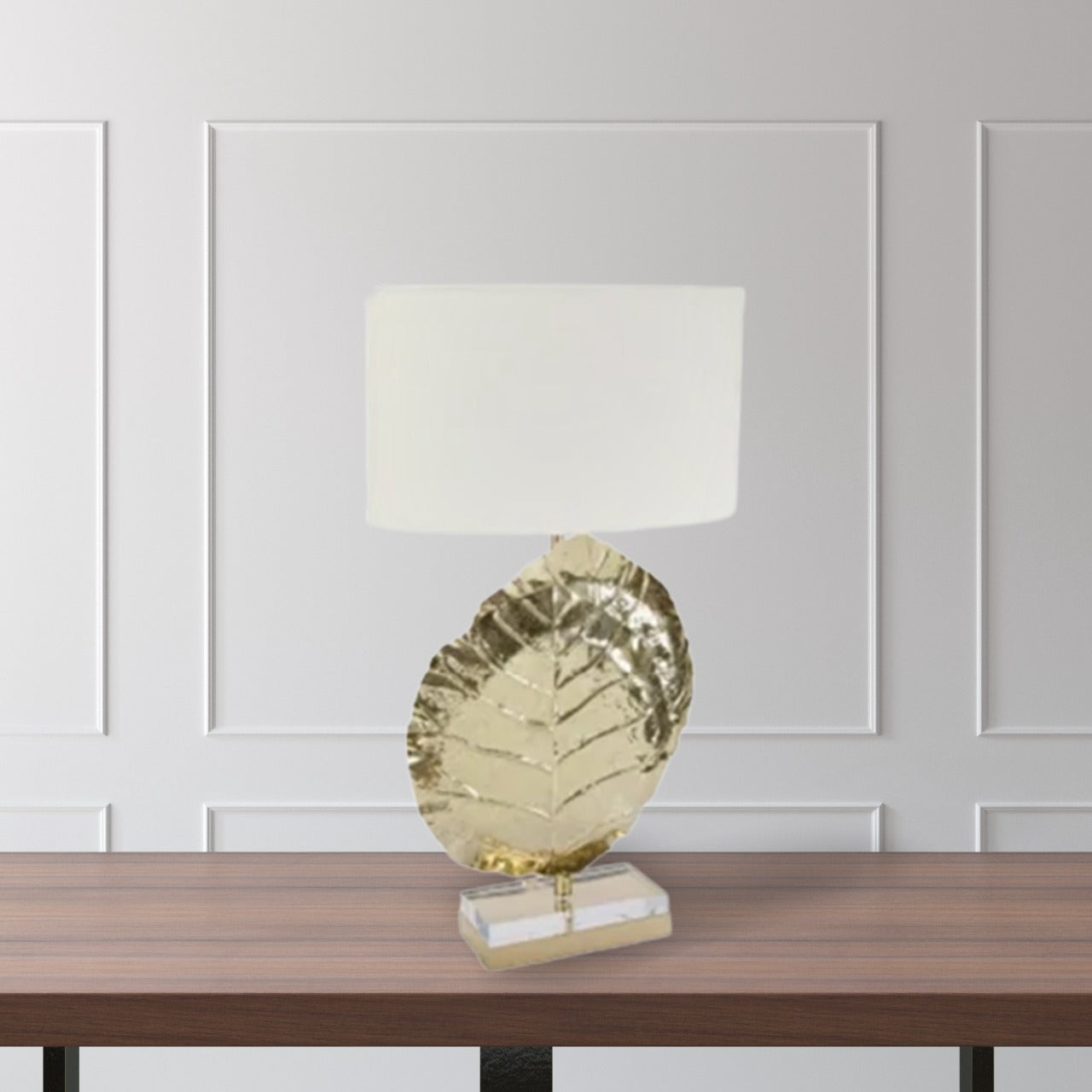 South Beach Table Lamp - ipse ipsa ipsum